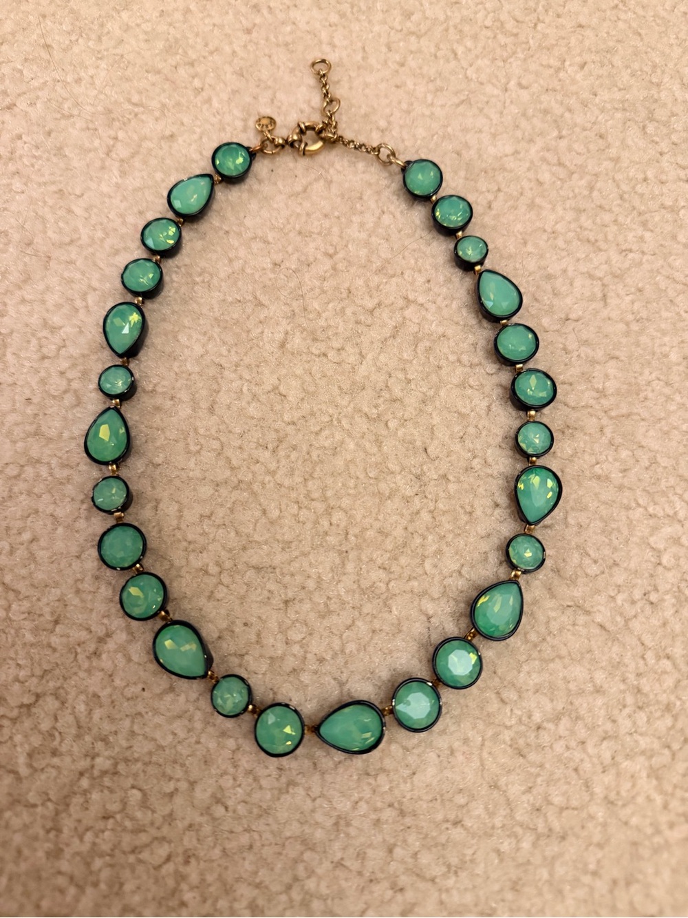 J.Crew Green Teardrop Statement Necklace - Gold Tone - Picture 3 of 4